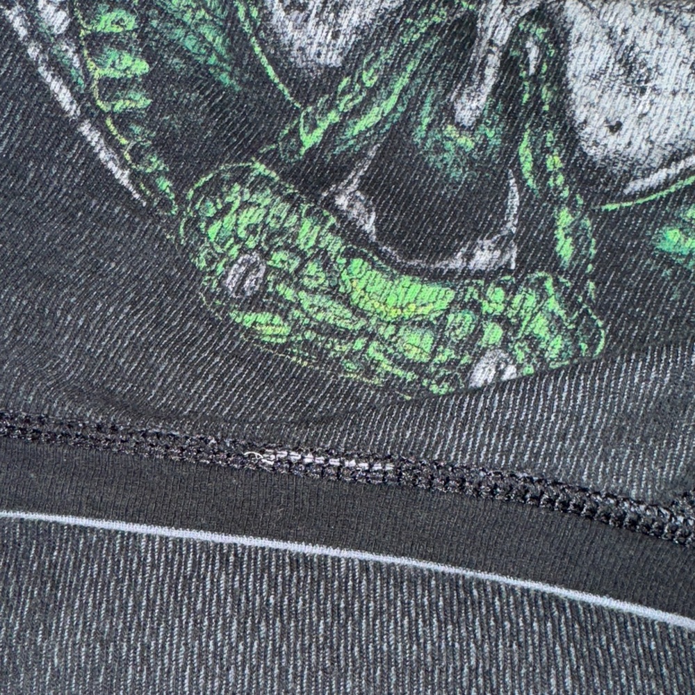 Affliction Men's Black and Gray Camo‎ Long Sleeve Reversible Shirt - Picture 11 of 12